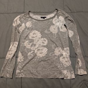 American Eagle Outfitters Long Sleeve Floral Tee